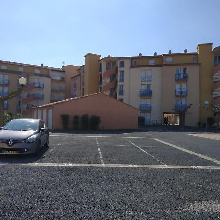 Appartement, Vue Sur Mer, Acces Direct Plage, Piscine فيا المظهر الخارجي الصورة