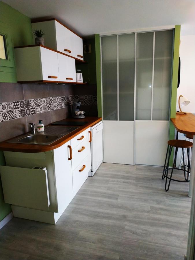 Appartement, Vue Sur Mer, Acces Direct Plage, Piscine فيا المظهر الخارجي الصورة