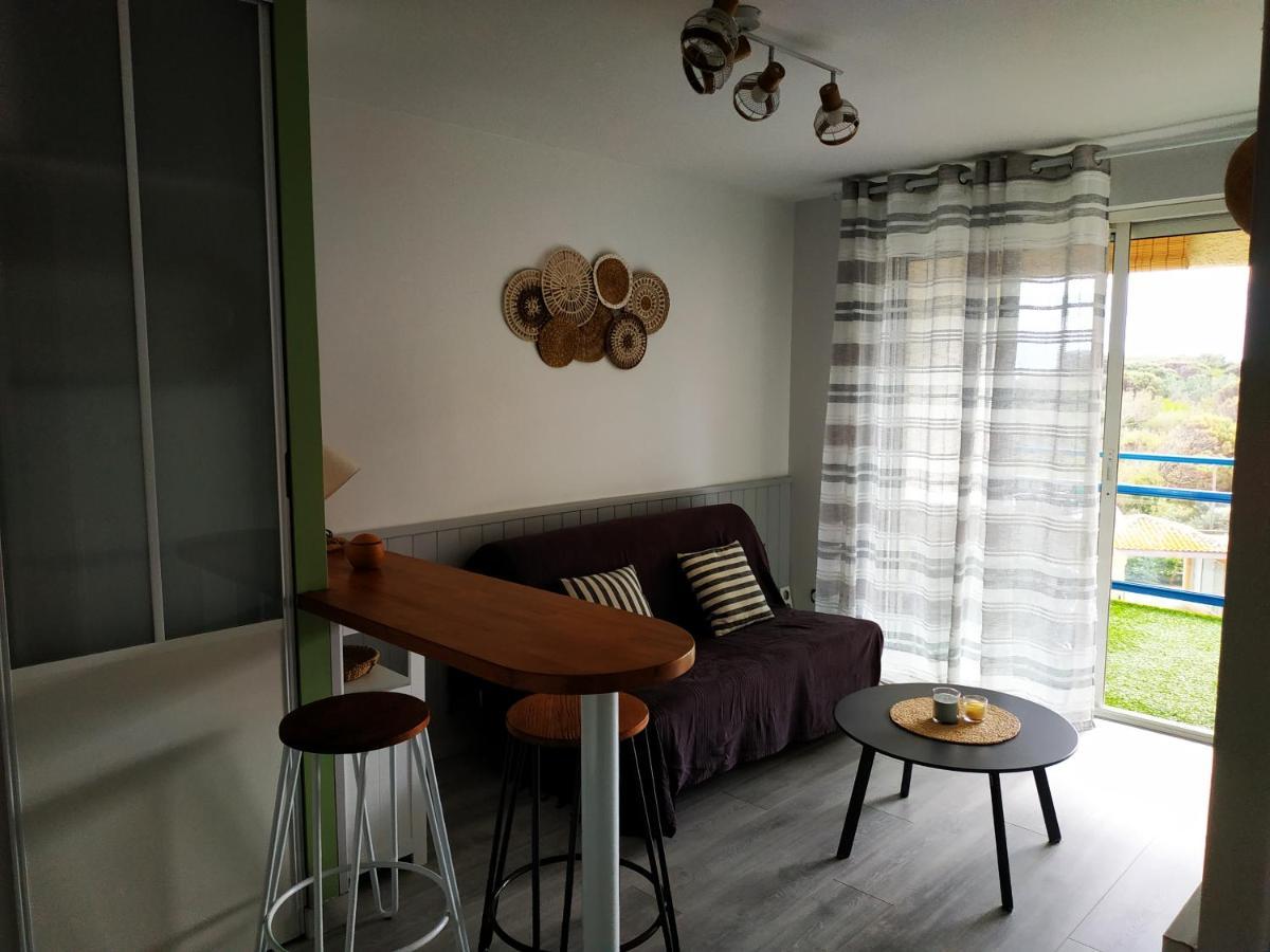 Appartement, Vue Sur Mer, Acces Direct Plage, Piscine فيا المظهر الخارجي الصورة