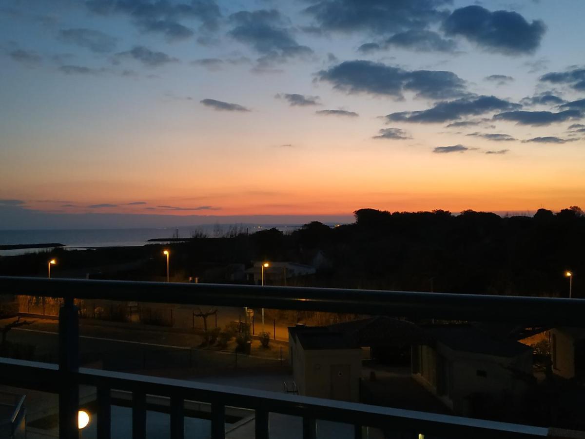 Appartement, Vue Sur Mer, Acces Direct Plage, Piscine فيا المظهر الخارجي الصورة